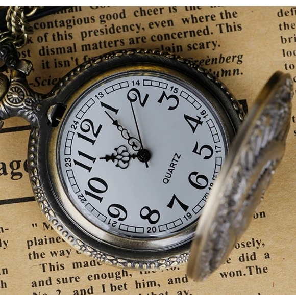 New beautiful Native warrior Chief pocket watch - Picture 4 of 5